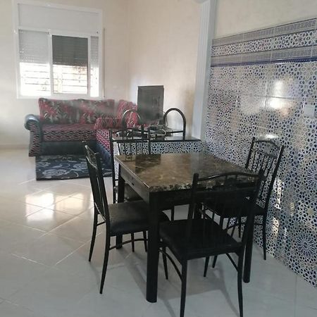 Top Appartement Equipe Pour Les Familles Kenitra Luaran gambar